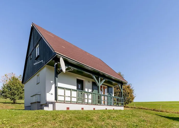 Hill 57 By Interhome Prázdninový dům Cista (Hradec Kralove)