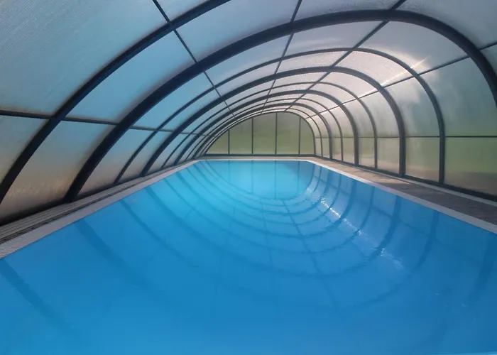 Hill 57 By Interhome Prázdninový dům Cista (Hradec Kralove)